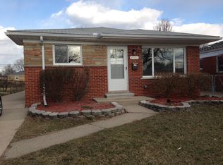 6586 Robindale Ave, Dearborn Heights, MI