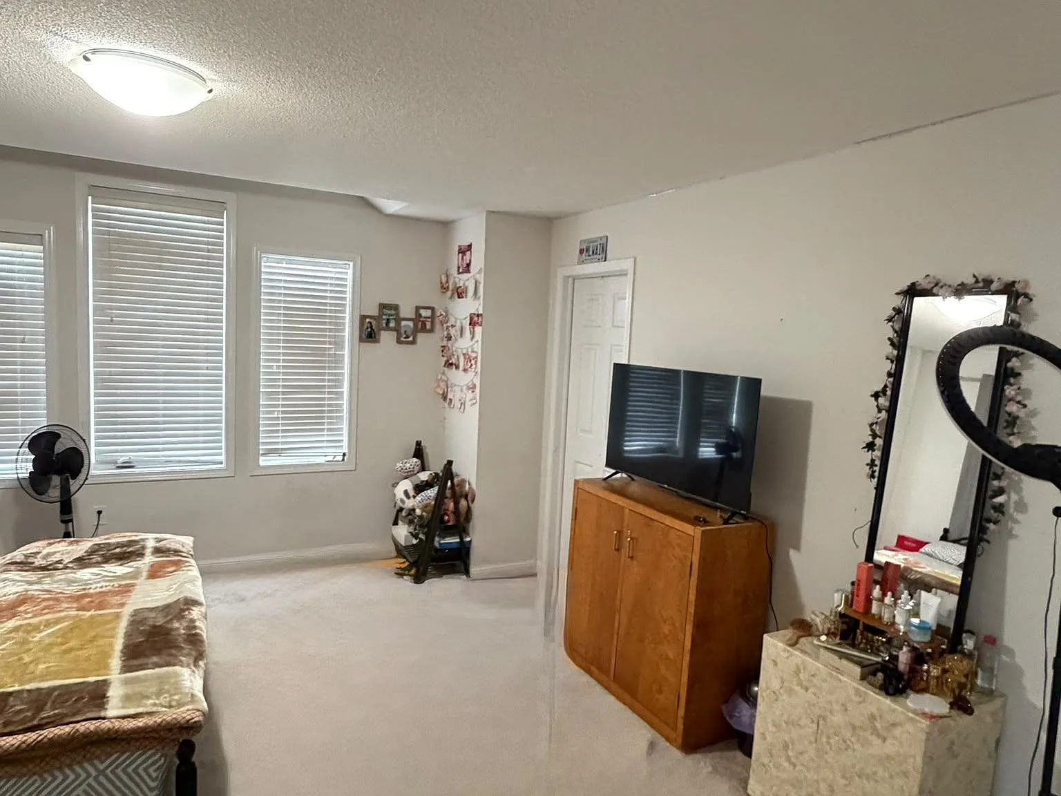 4 bed, $3,200 — Photo 4