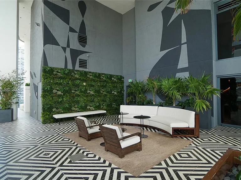 801 S Miami Ave #2506 — Photo 38