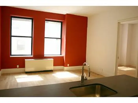 Rented by Citi Habitats | media 10
