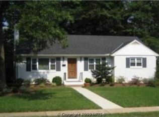 5913 Grayson St, Springfield, VA 22150