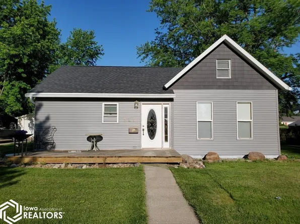 525 High St, Grinnell, IA 50112