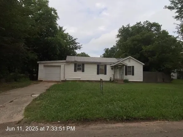 4509 SE 26th St, Del City, OK 73115