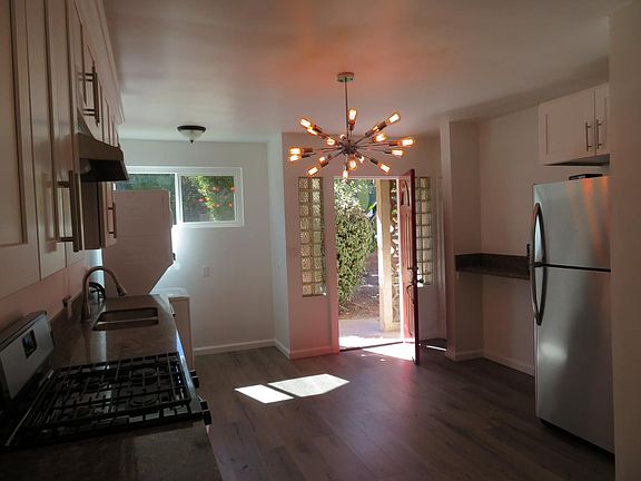 5th image of 10867 Fruitland Dr