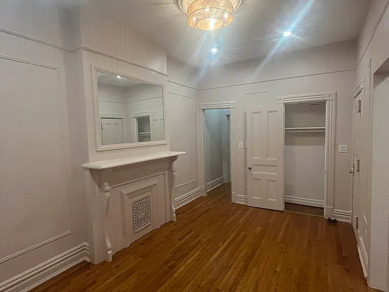 517 Bainbridge St #TOP — Photo 15