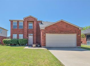 2332 Hickory Ct, Little Elm, TX 75068
