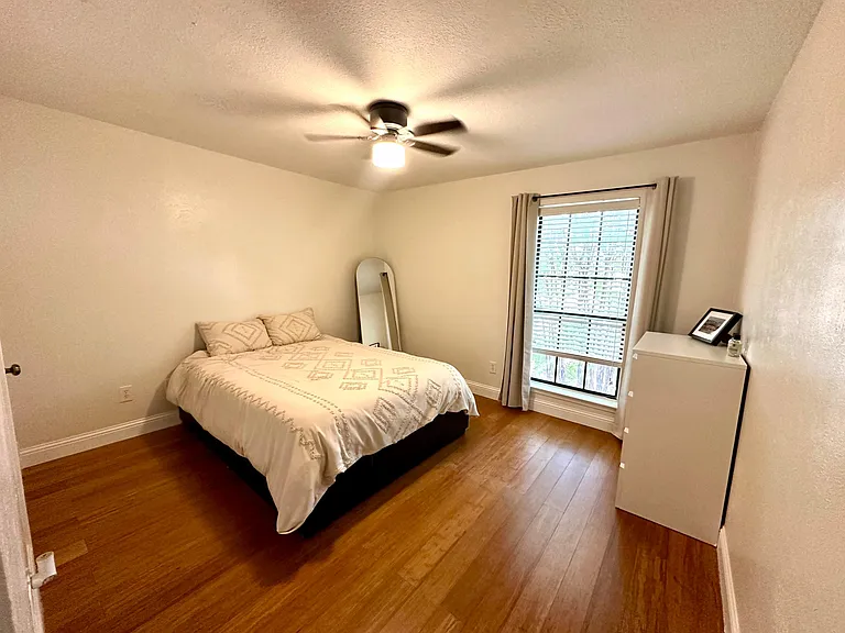 1108 Quail Valley Ln #221 — Photo 8