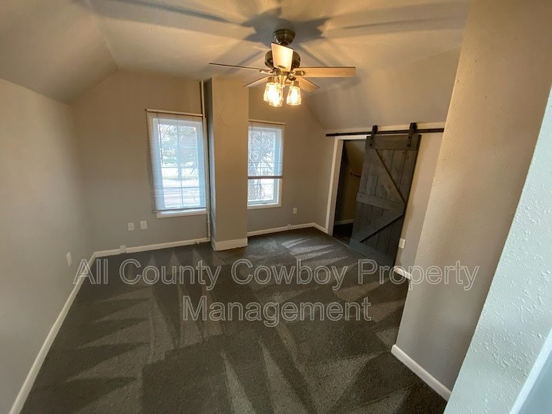 1st image of 719 S 6th St #3