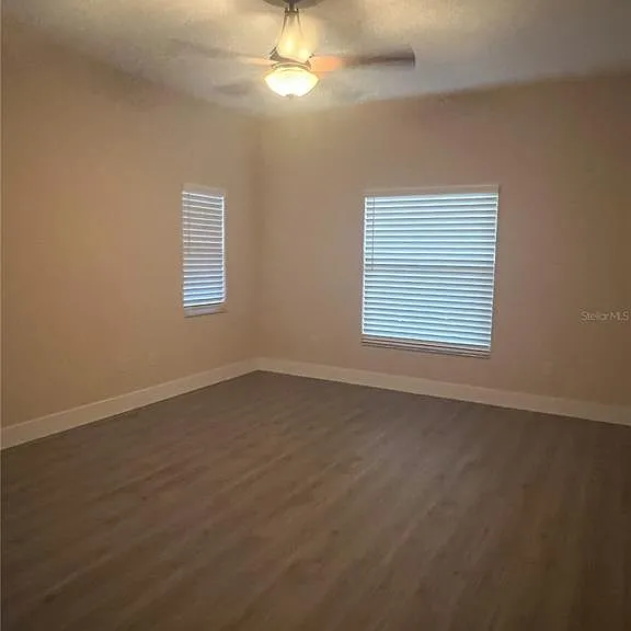 1066 Whitegate Ct — Photo 14