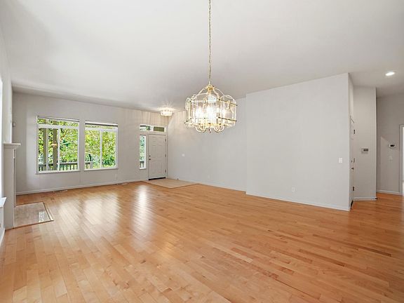 5th image of 5863 Mountain Hawk Drive