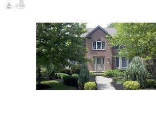 1217 Riverside Dr, Huron, OH 44839