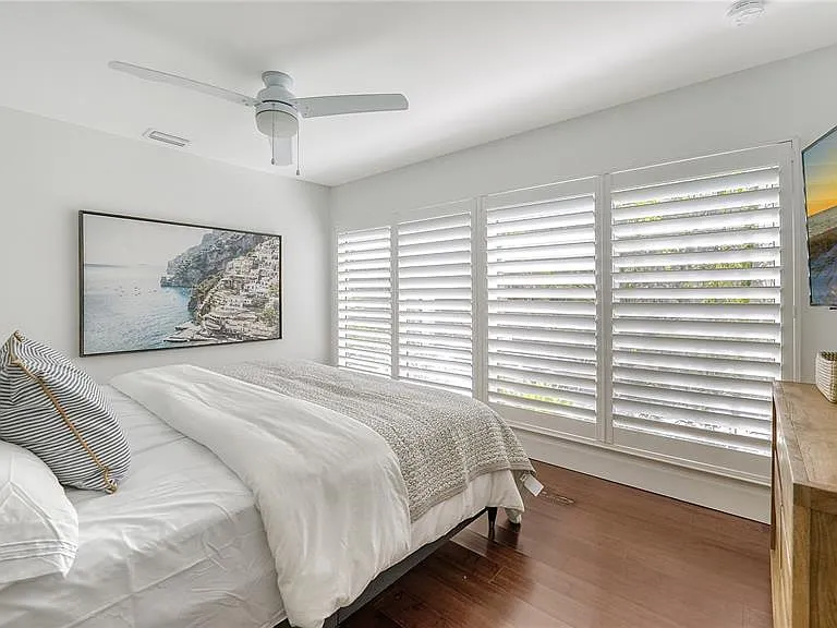 425 McKinley Dr — Photo 35