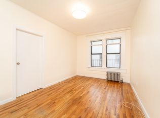 1901 22nd Dr #4F, Astoria, NY 11105