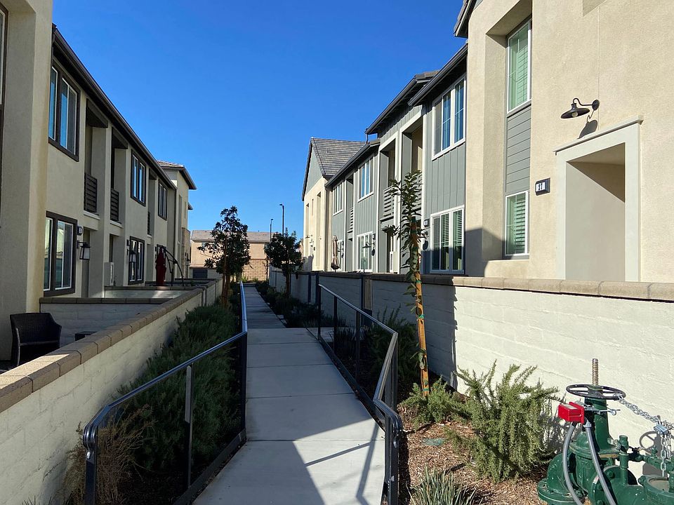 Entry to unit