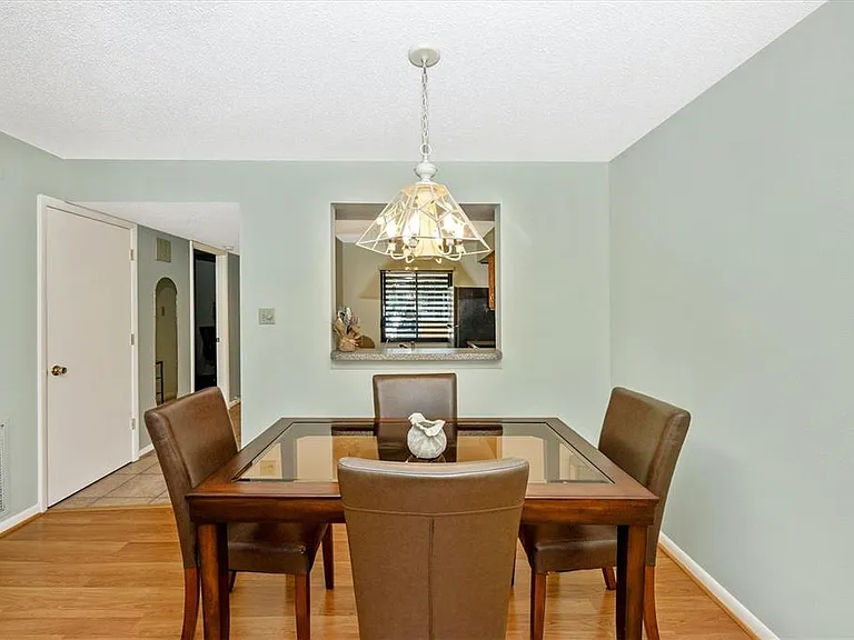 5219 Lake Village Dr #21 — Photo 17