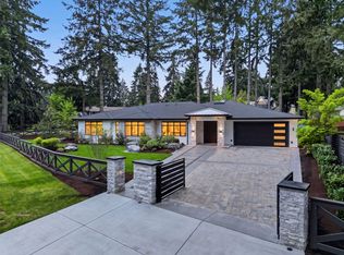 12608 NE 30th St, Bellevue, WA 98005
