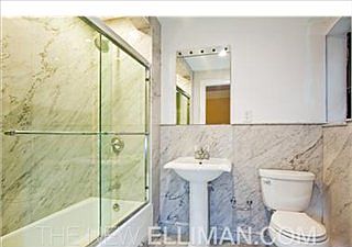 5th image of 402 E 74th St APT 3A