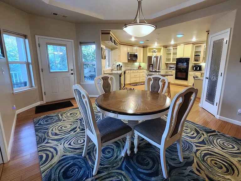 Singing Hills Cir — Photo 27