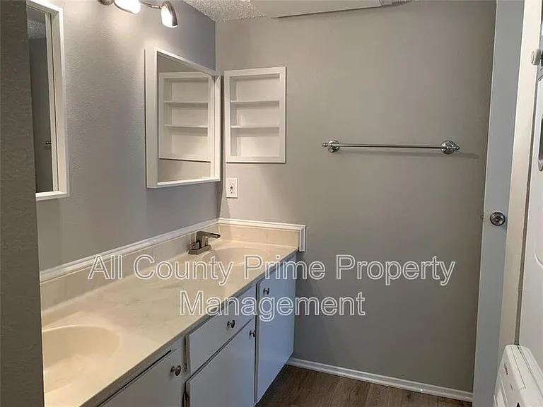 10049 Westpark Dr #168 — Photo 23