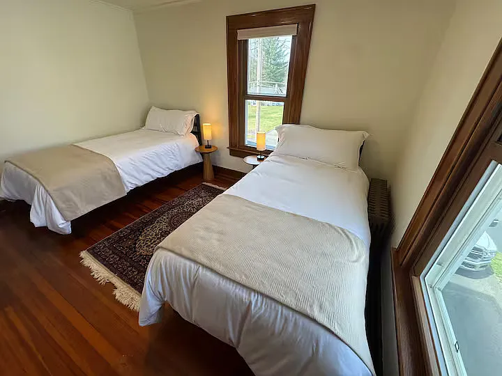 10 Jackson Ave — Photo 9