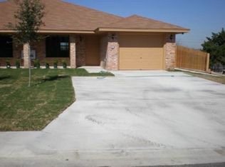 903 McClure Ln #B, Harker Heights, TX 76548