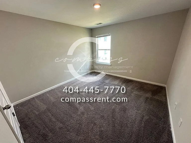 107 Squarewood Ln — Photo 16