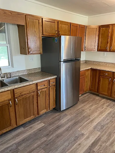 4 bed, 1721 sqft, $1,800 — Photo 2