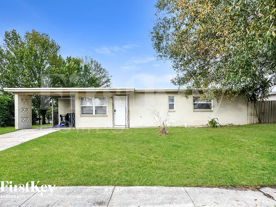 8013 Powell Dr