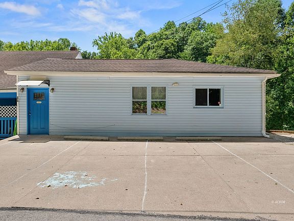 3rd image of 270 Union Ave