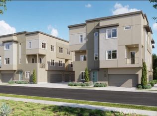 7272 Ellington Dr, Huntington Beach, CA 92647