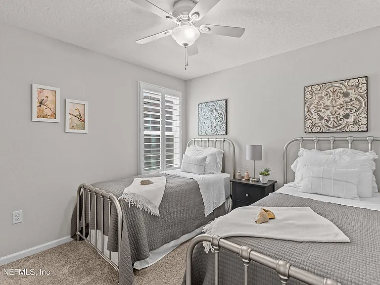 30 Bush Pl — Photo 24