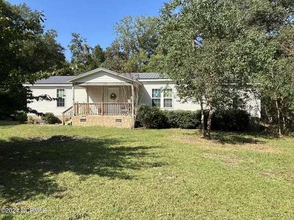 492 Copperhead Lane, Burgaw, NC 28425
