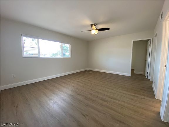4th image of 7409 Bagdad Ct