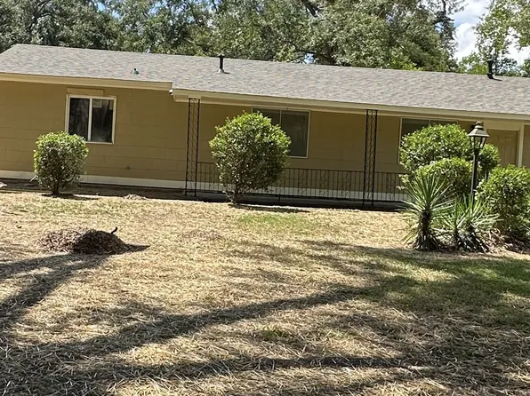 3229 Ridgeland Dr, Jackson, MS 39212