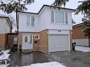 16 Lynch Rd, Toronto, ON M2J2V5