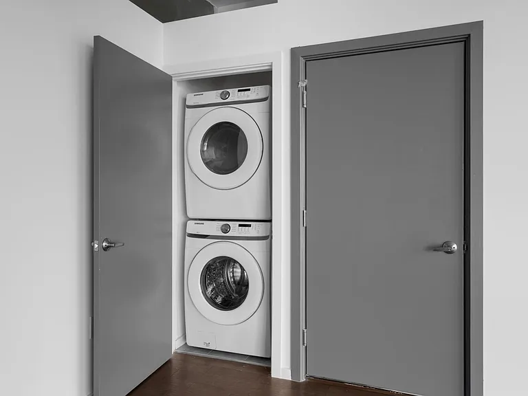 634 W Jefferson St #3 — Photo 15