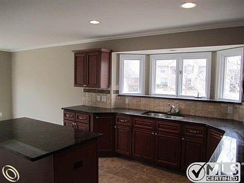 21258 Waverly Drive07.JPG