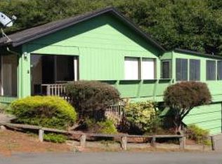 11 Rayipa Ln, Trinidad, CA 95570
