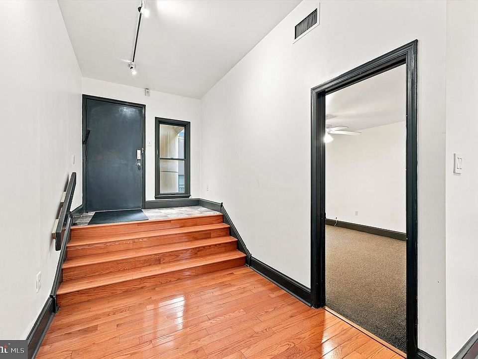 1st image of 1914 Fairmount Ave #2