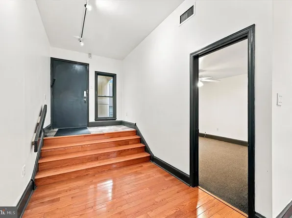 1914 Fairmount Ave #-2, Philadelphia, PA 19130