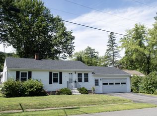 34 S Grove St, Augusta, ME 04330