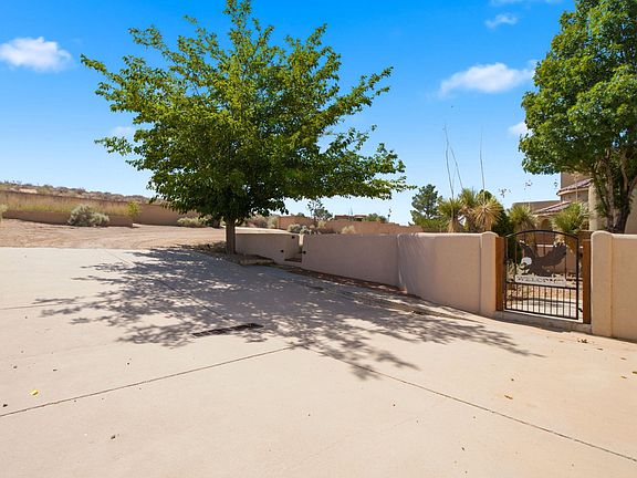 5th image of 6325 Del Carmen Dr NE