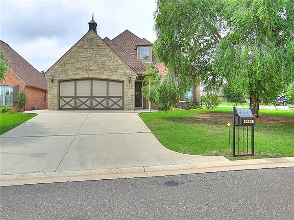 3rd image of 20208 Old World Dr