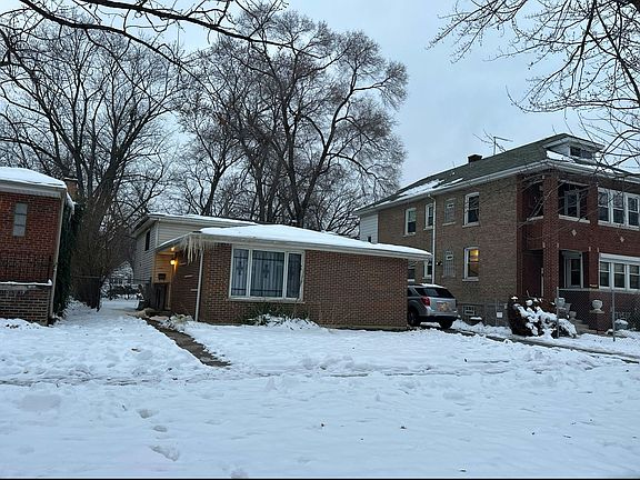 3rd image of 11820 S Hale Ave