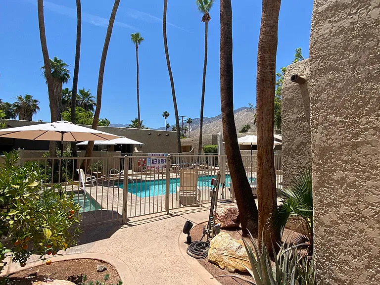 955 E Parocela Pl #6 — Photo 12