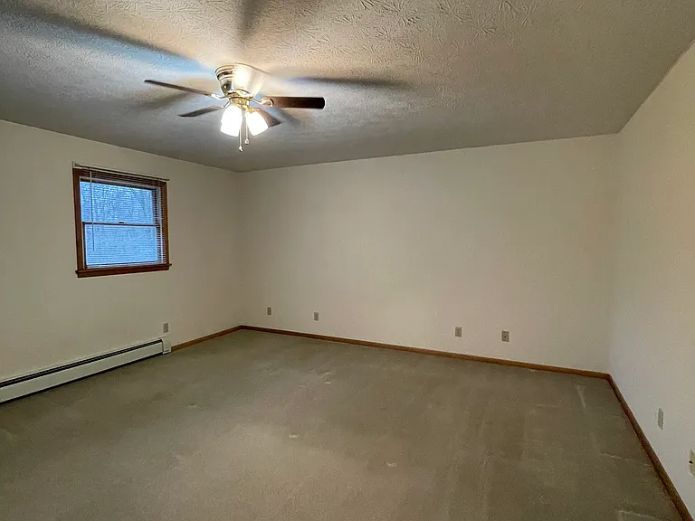 104 Maple Ave #3 — Photo 9