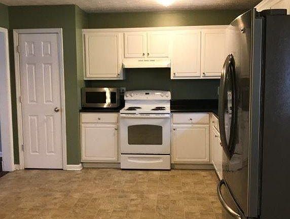 Kitchen 3