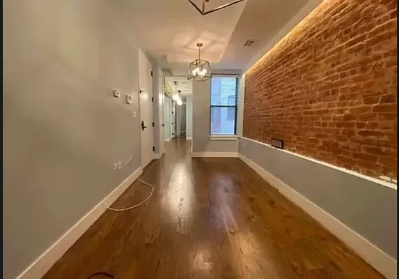 Rented by ERNY LLC | media 10