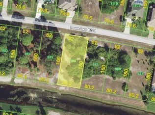 592 Boundary Blvd, Rotonda West, FL 33947