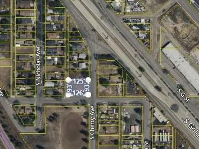 2274 S Cherry Ave, Fresno, CA, 93706
